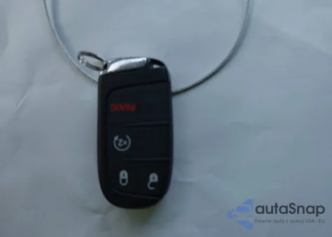 2019 Jeep Compass Latitude 4X4 from USA, damaged, VIN 3C4NJDBBXKT600409